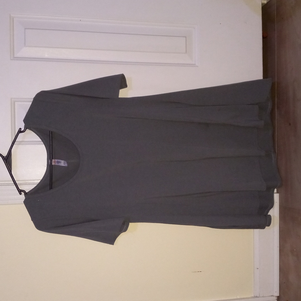 LuLaRoe T-Shirt Dress, Size S, Grey